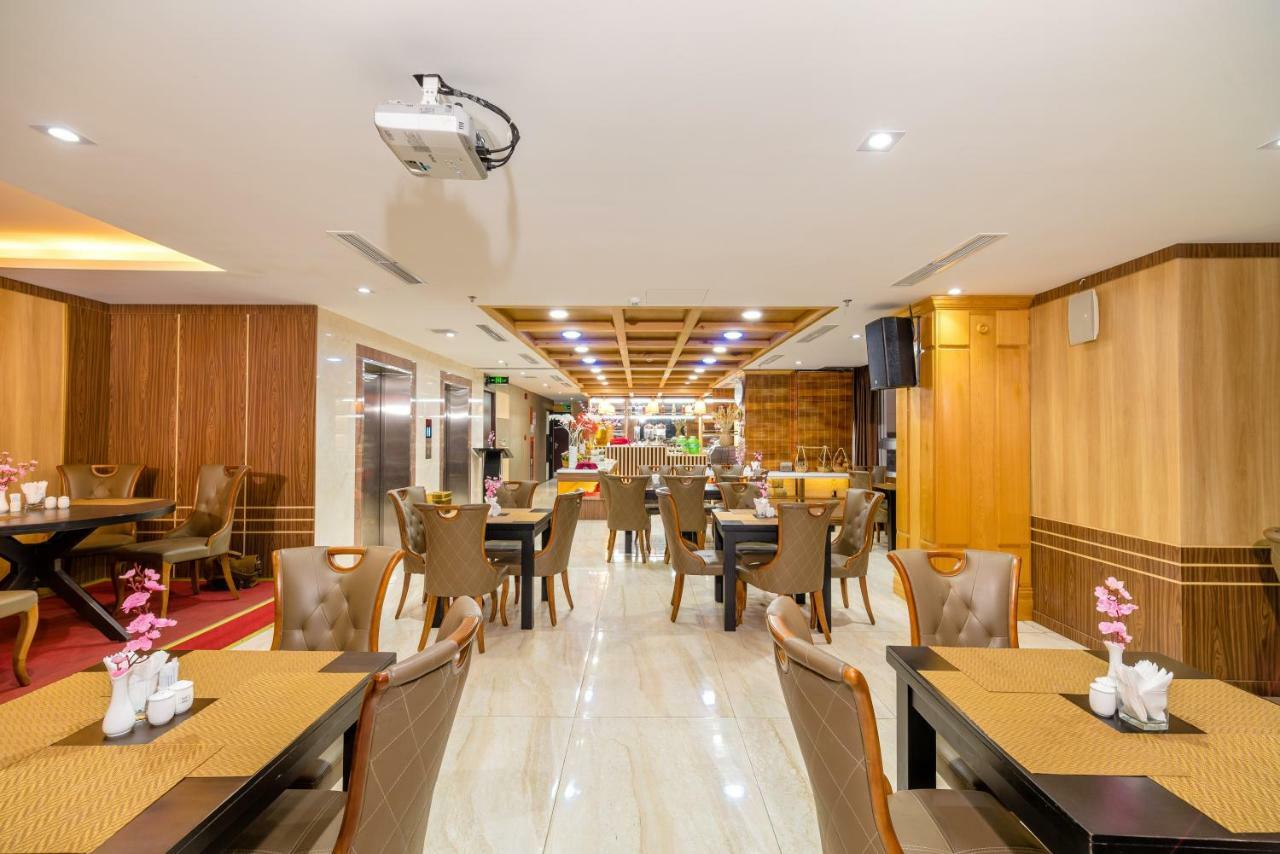 Orchide'Es Hotel Da Nang Exterior photo